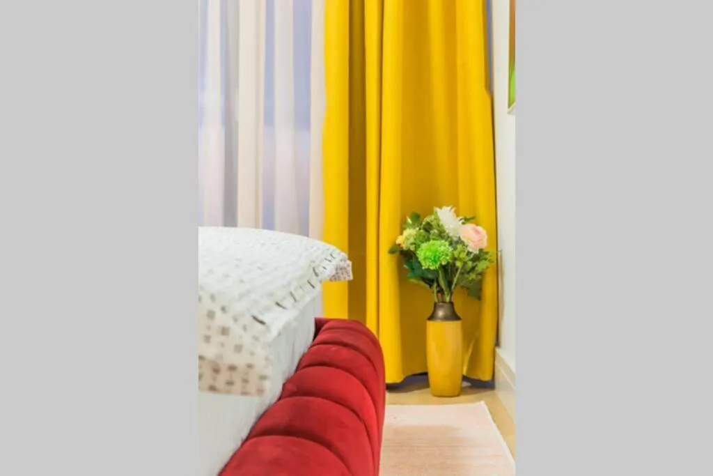 Sunset View Modern Apartment Close To Everything Bucharest